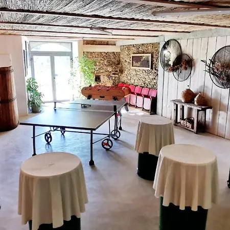 Clos De La Bastayrie Gite Cle De Voute Nyaraló Saint-Parthem